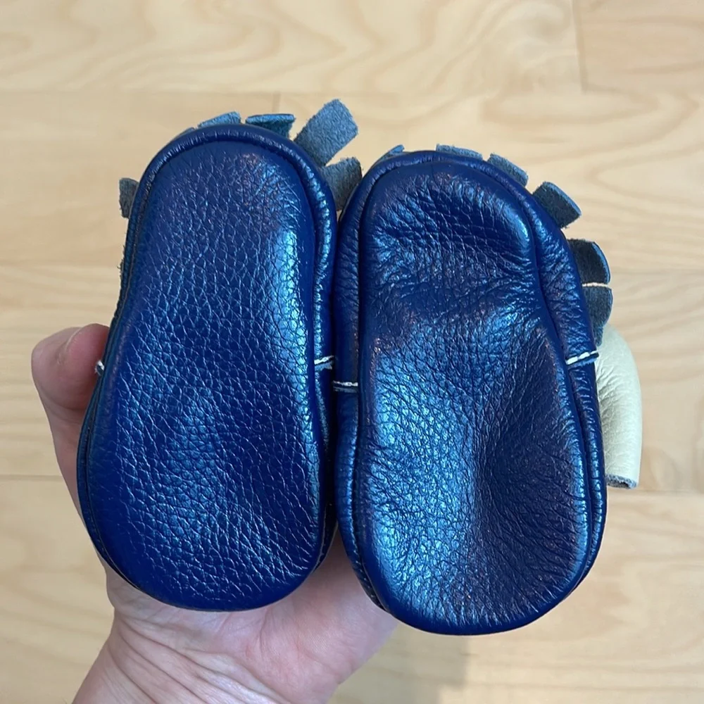 Bundle of 2 Leather Baby Moccasins Size Newborn